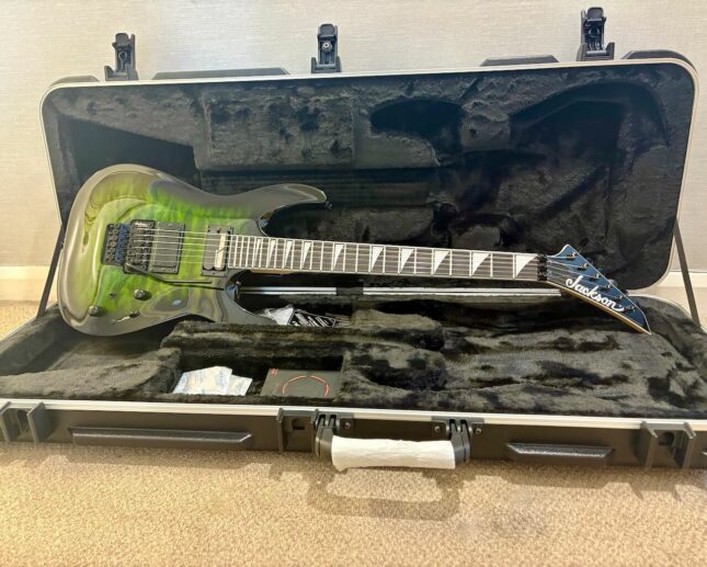 Jackson Dinky Arch Top JS32Q DKA - Upgraded